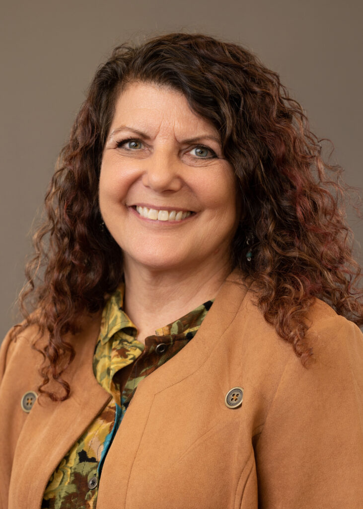 Headshot of Instructor Beth Rugg